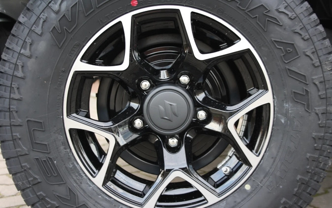 Suzuki Jimny cena 123390 przebieg: 5, rok produkcji 2024 z Niepołomice małe 277